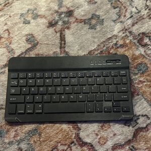 Black Wireless Keyboard